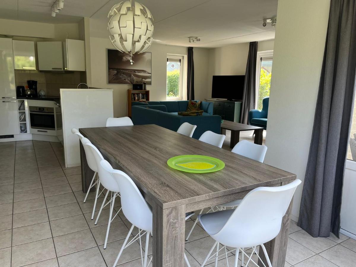 Vakantiehuis Groot Direct Aan Het Zeeuwse Kamperland